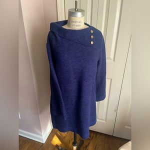 Gorgeous blue, tunic sweater in XL. Bought in a boutique in Upstate New York.